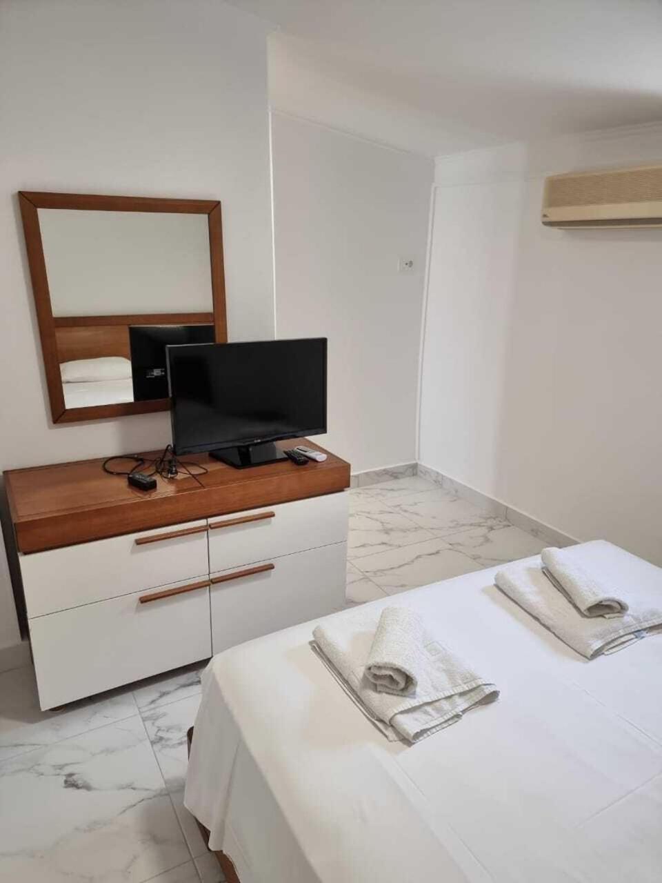 Plaka Beach Resort Vasilikí Eksteriør bilde